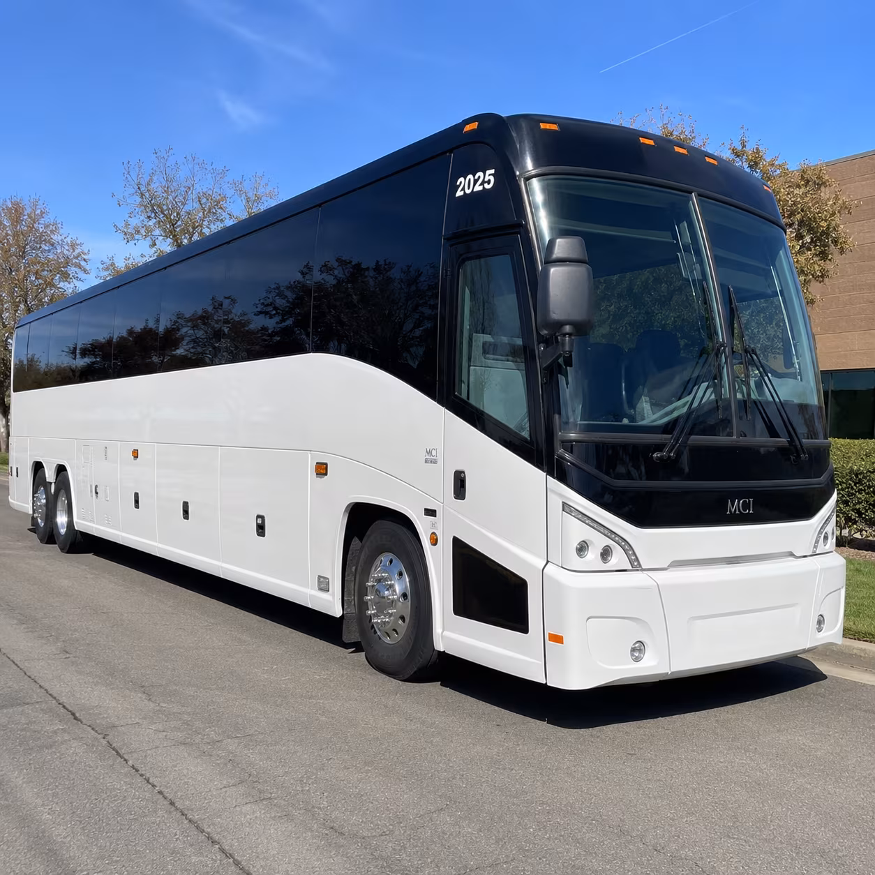 private charter buses for layovers in league city